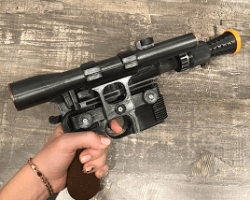 Han Solo Blaster DL-44